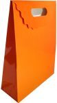El geçmeli turuncu hediyelik karton çanta