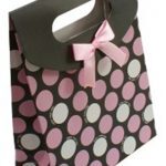 Puantiyeli kurdelalı karton çanta