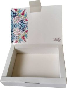 Çini desen çikolota kutusu