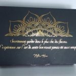 Varak yaldızlı karton kutu